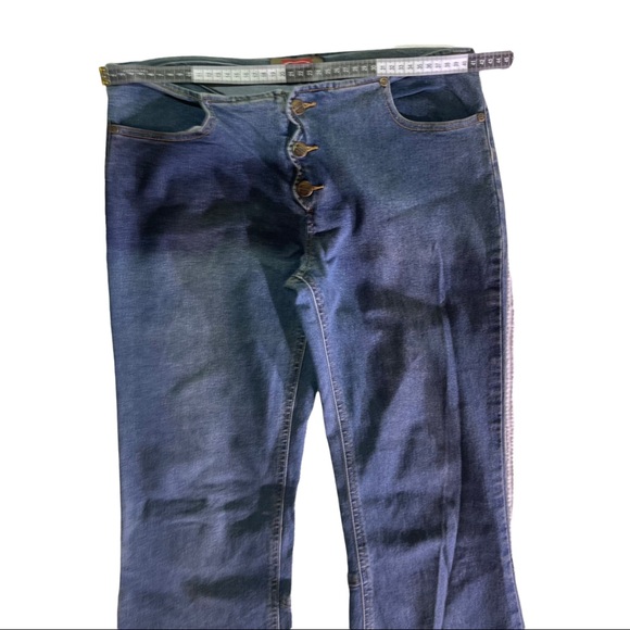 Retro Vintage Bell Bottom Jeans size 11/12 - Picture 3 of 7